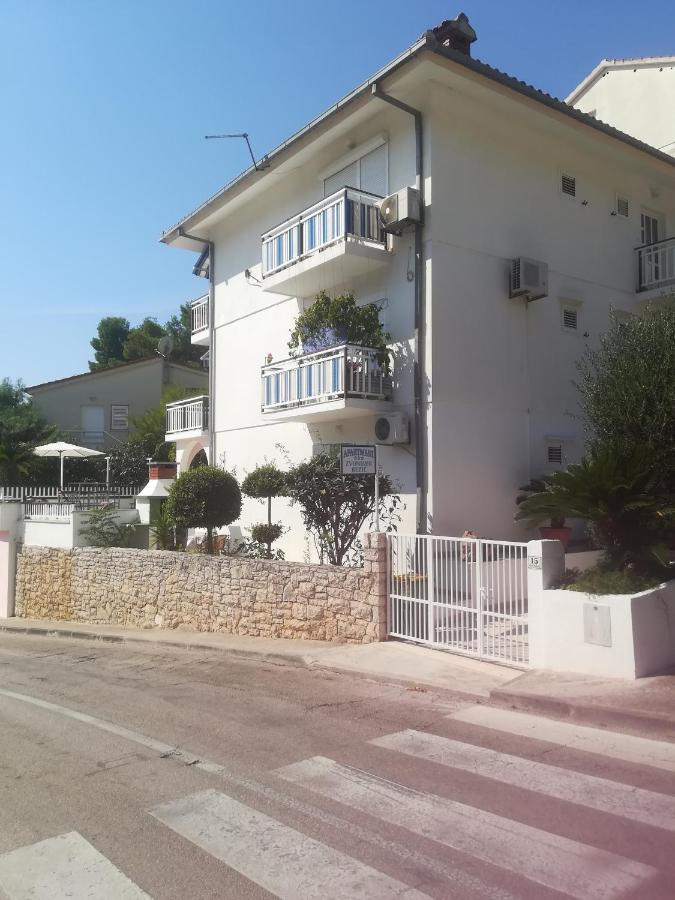 Zvonimir Apartma